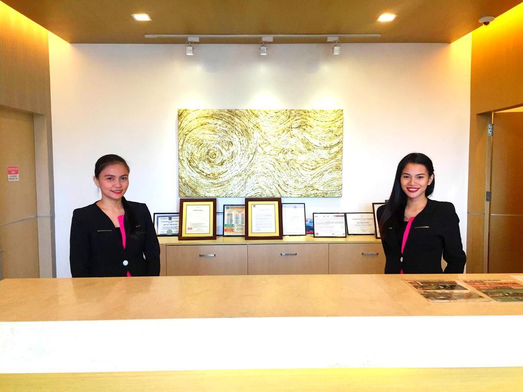 ซัน พลาซ่า ซูบิค โฮเต็ล Aparthotel โอลองกาโป ภายนอก รูปภาพ