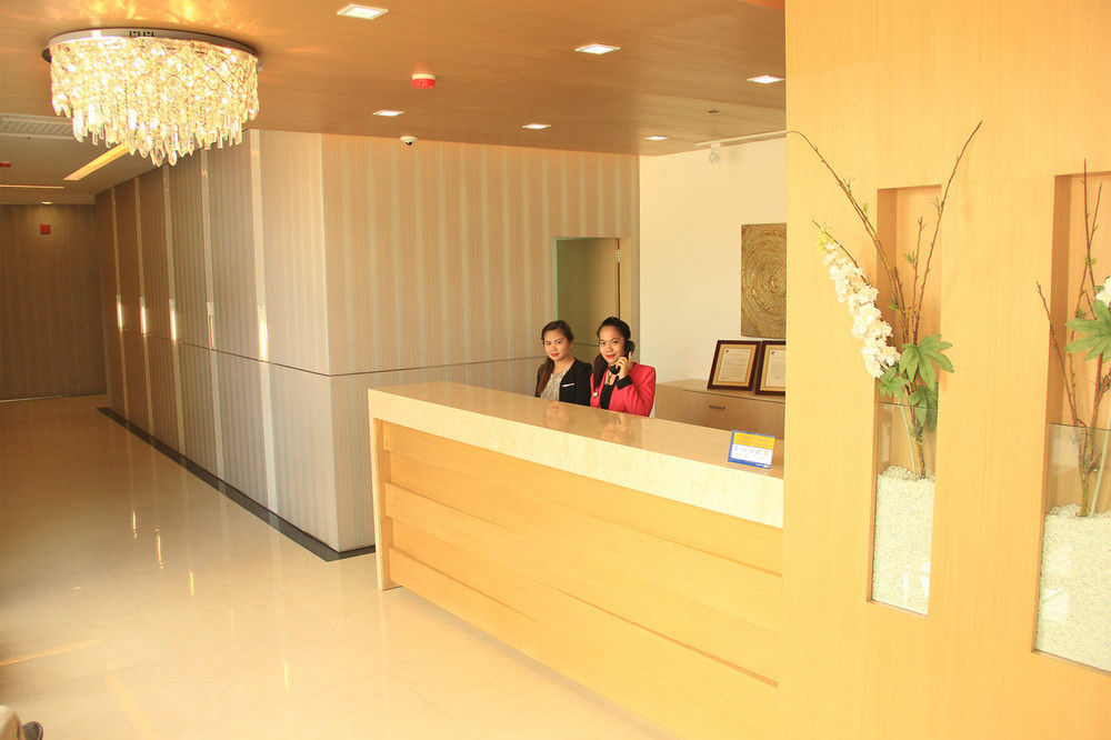ซัน พลาซ่า ซูบิค โฮเต็ล Aparthotel โอลองกาโป ภายนอก รูปภาพ