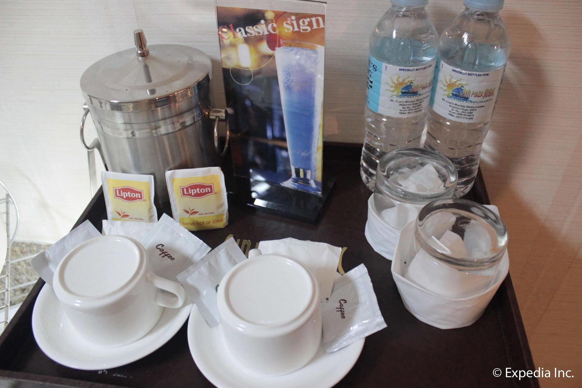 ซัน พลาซ่า ซูบิค โฮเต็ล Aparthotel โอลองกาโป ภายนอก รูปภาพ