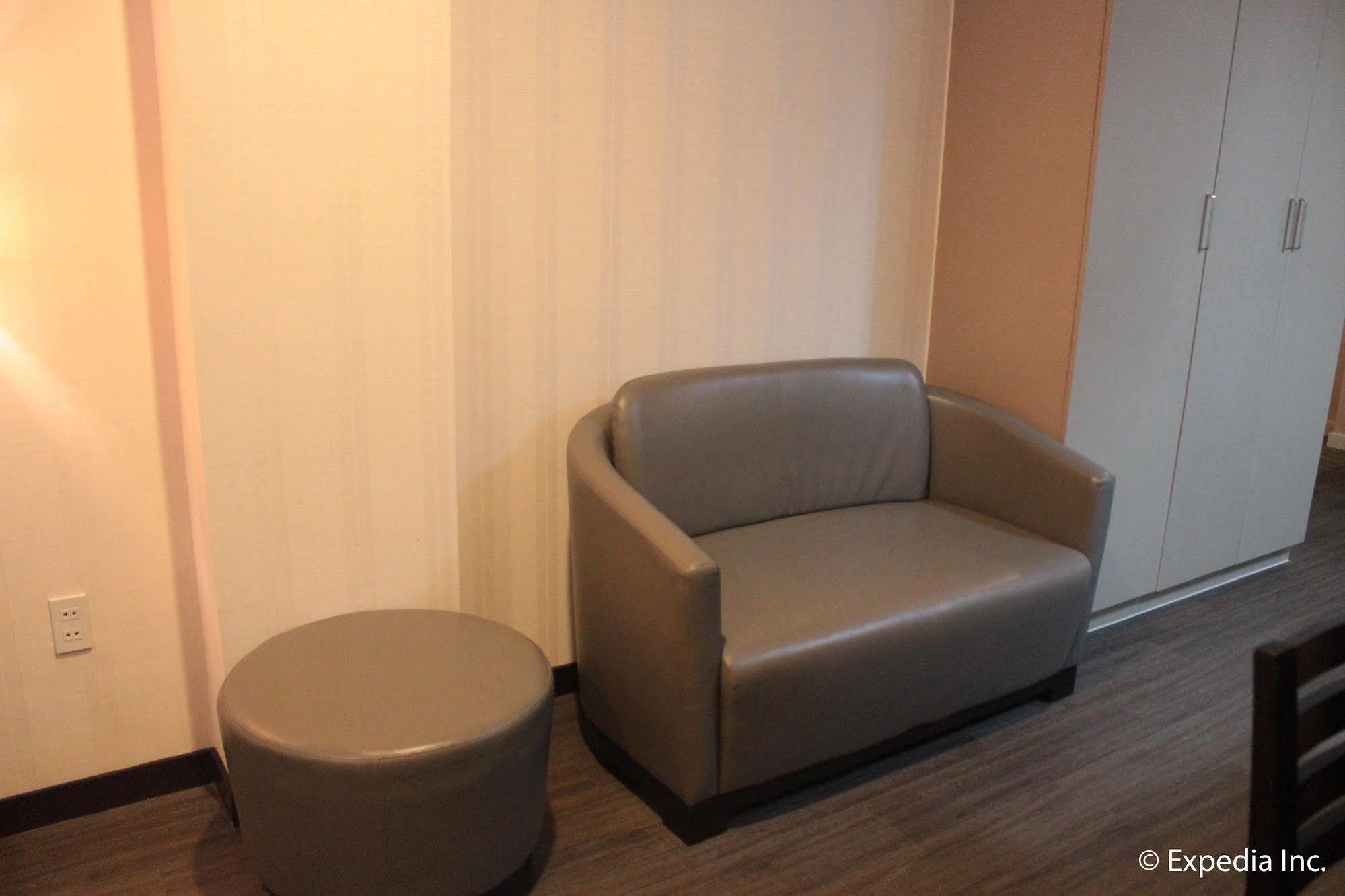 ซัน พลาซ่า ซูบิค โฮเต็ล Aparthotel โอลองกาโป ภายนอก รูปภาพ