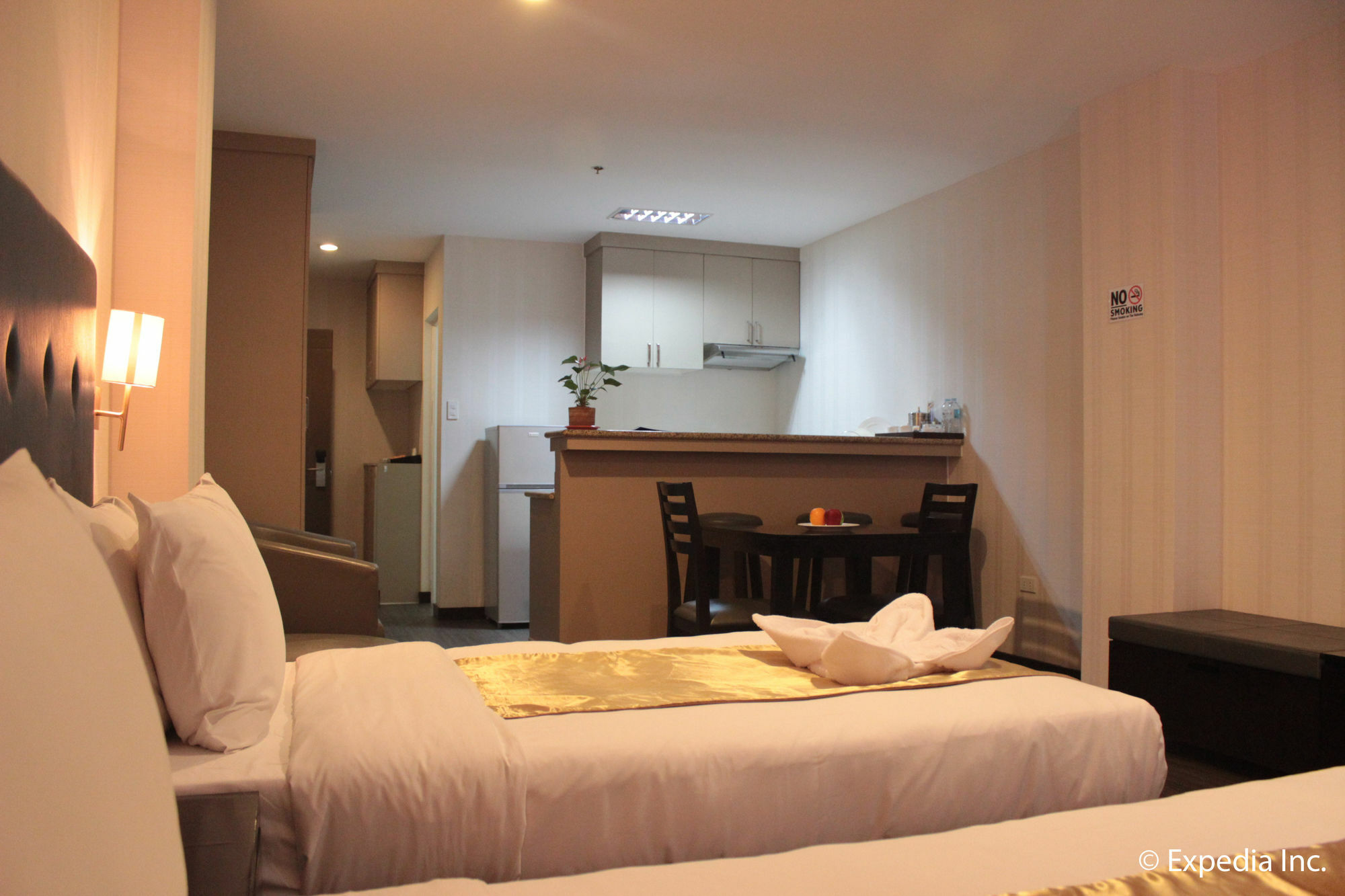 ซัน พลาซ่า ซูบิค โฮเต็ล Aparthotel โอลองกาโป ภายนอก รูปภาพ