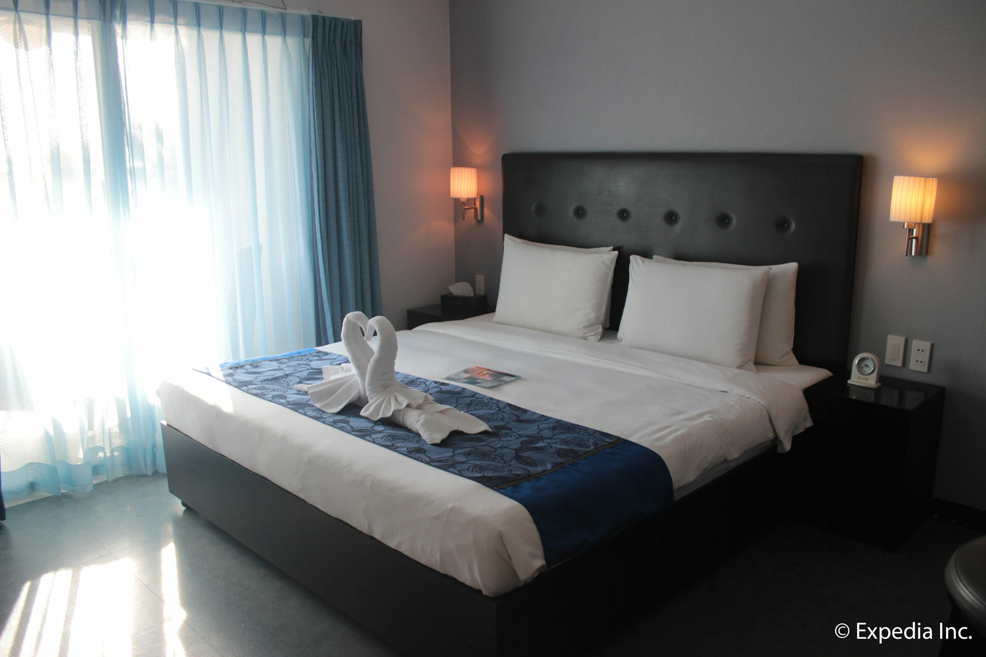 ซัน พลาซ่า ซูบิค โฮเต็ล Aparthotel โอลองกาโป ภายนอก รูปภาพ