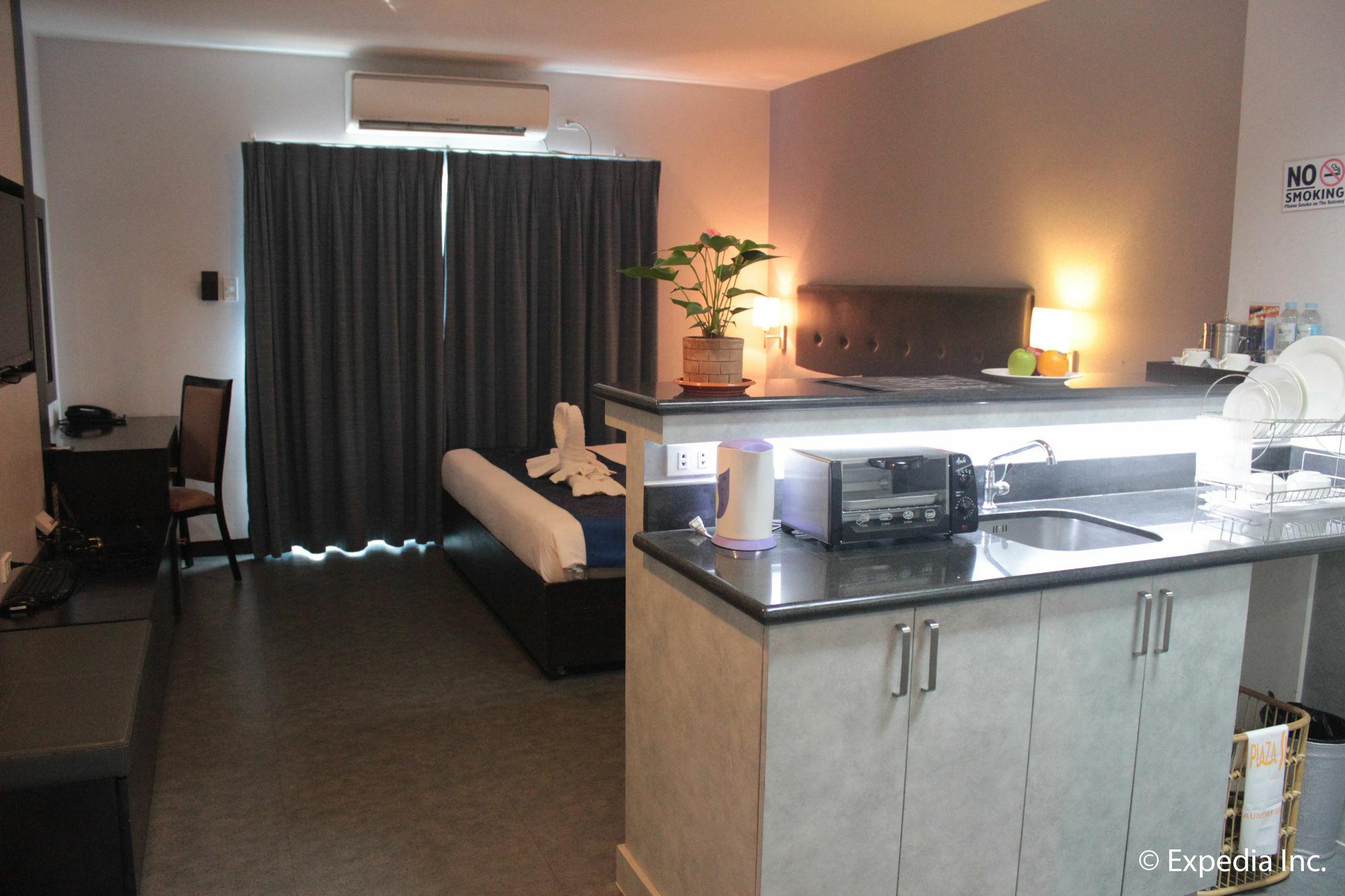 ซัน พลาซ่า ซูบิค โฮเต็ล Aparthotel โอลองกาโป ภายนอก รูปภาพ